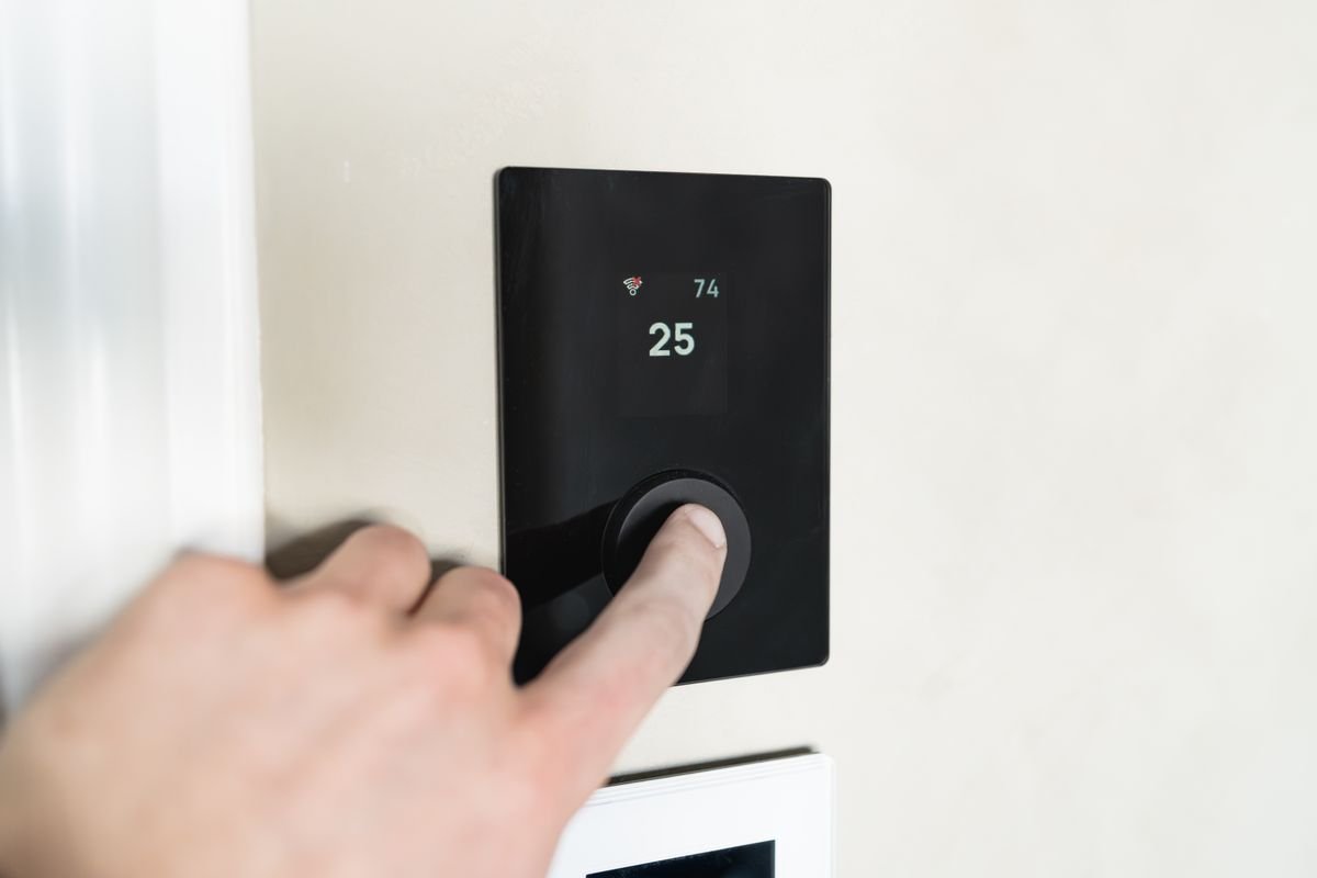prop tech smart thermostat