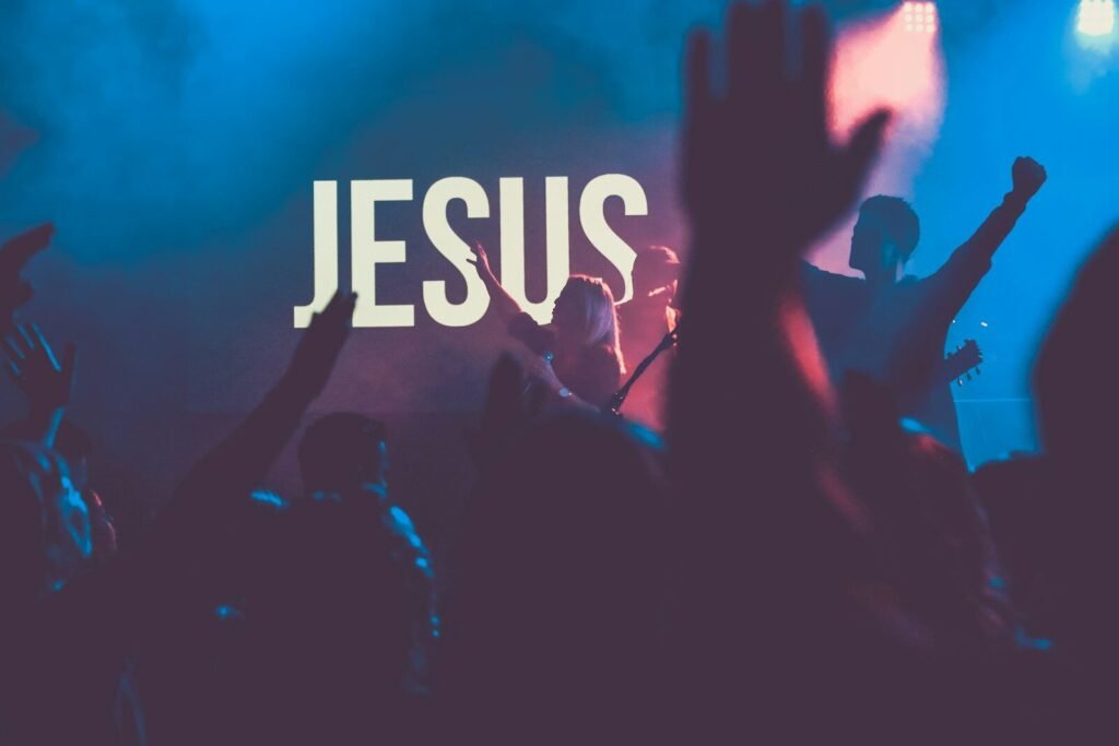 Who Else Lyrics: Meaning, Story & Complete Song Guide (Gateway Worship) who else lyrics gateway worship concert stage